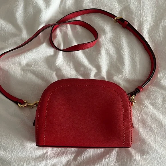 Marc Jacob’s Crossbody - Picture 7 of 7